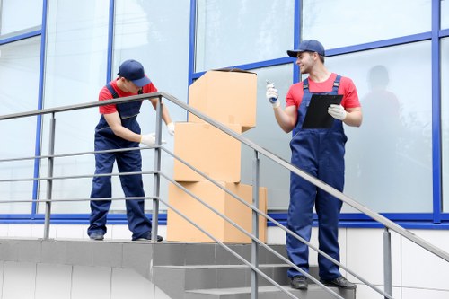 Packing checklist and moving preparation for Canonbury customers