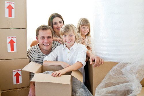 Careful van removals service for Canonbury customers